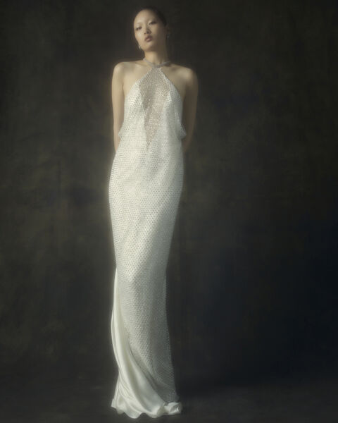 2022_bridal_couture_Maya_4x5_01.jpg