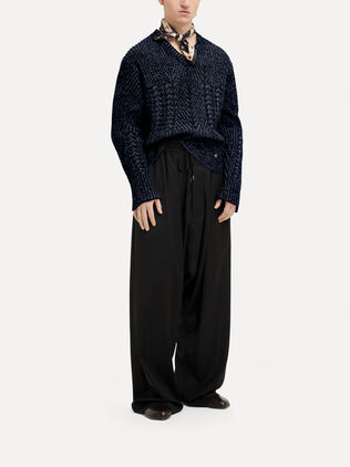 Lottie V-neck Jumper