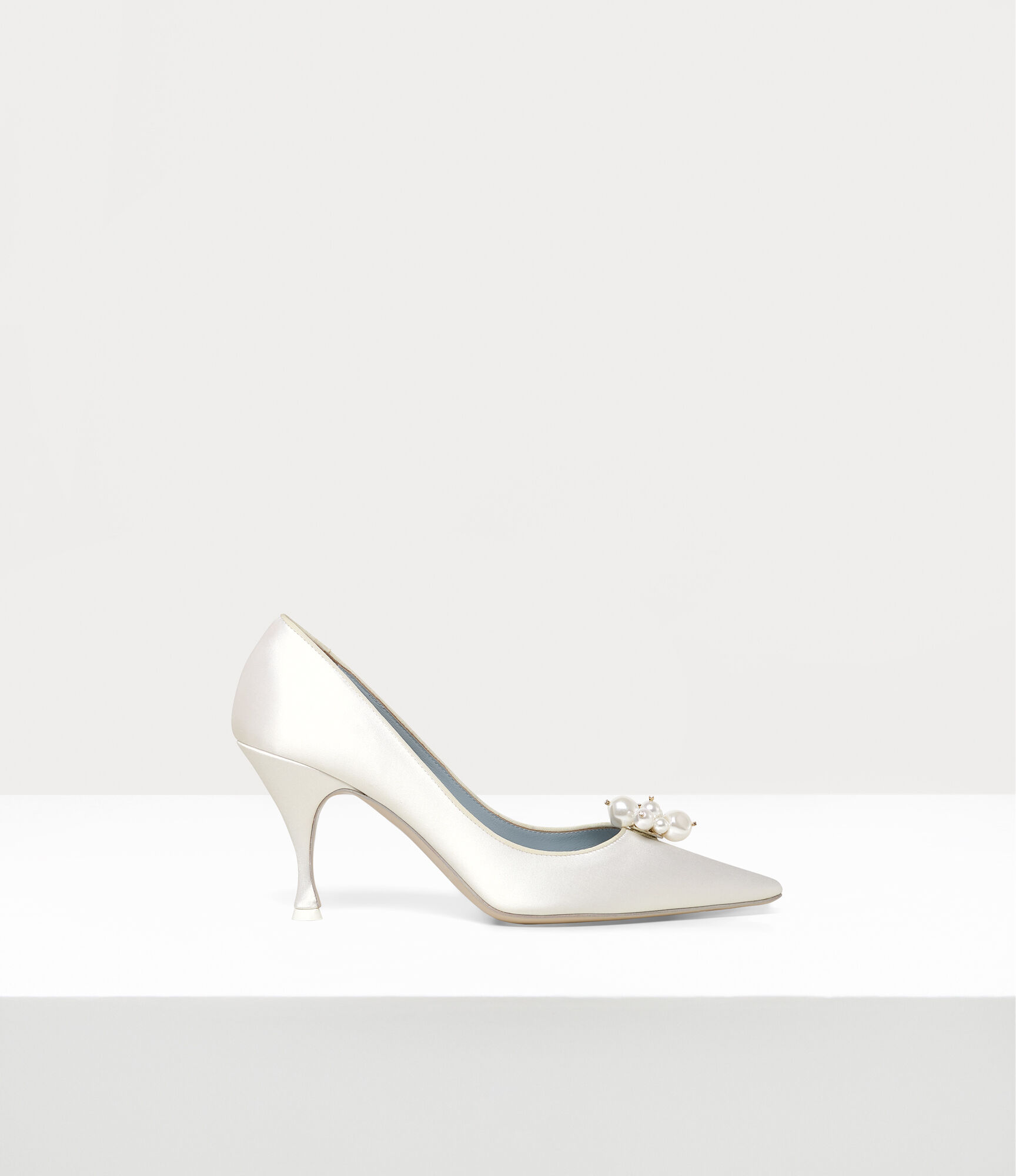 Pin Heel Point Court Shoe  large image number 1
